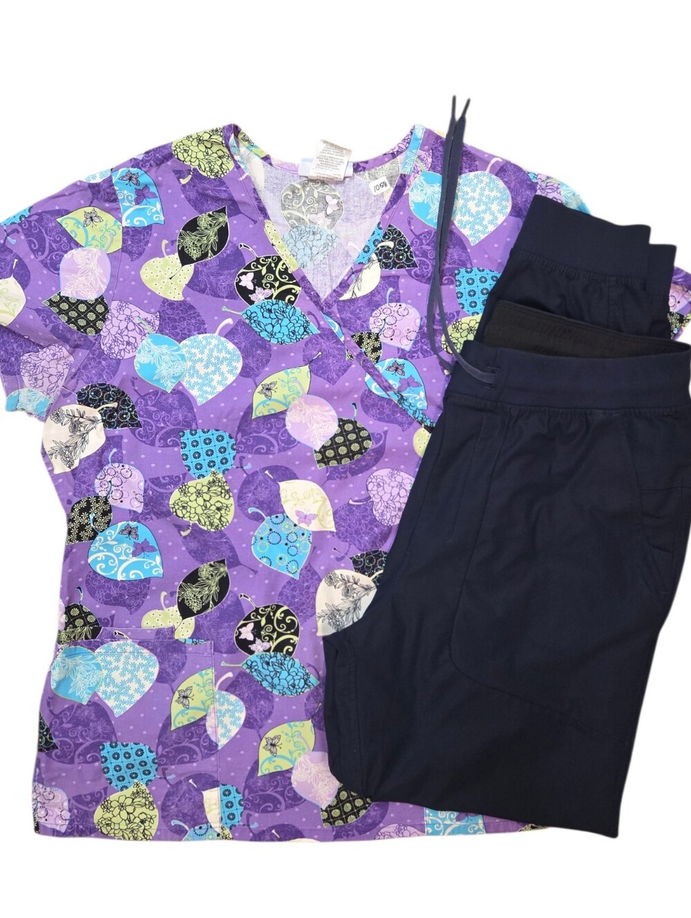 Leaves Scrub Set